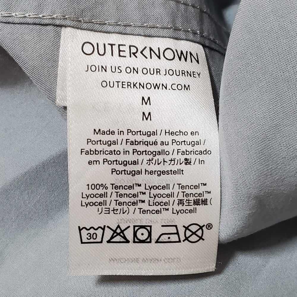 Outerknown NWT Soft Grey Sleeveless Tank Blouse Size M  Easy Fit MSRP $88 - Picture 4 of 5